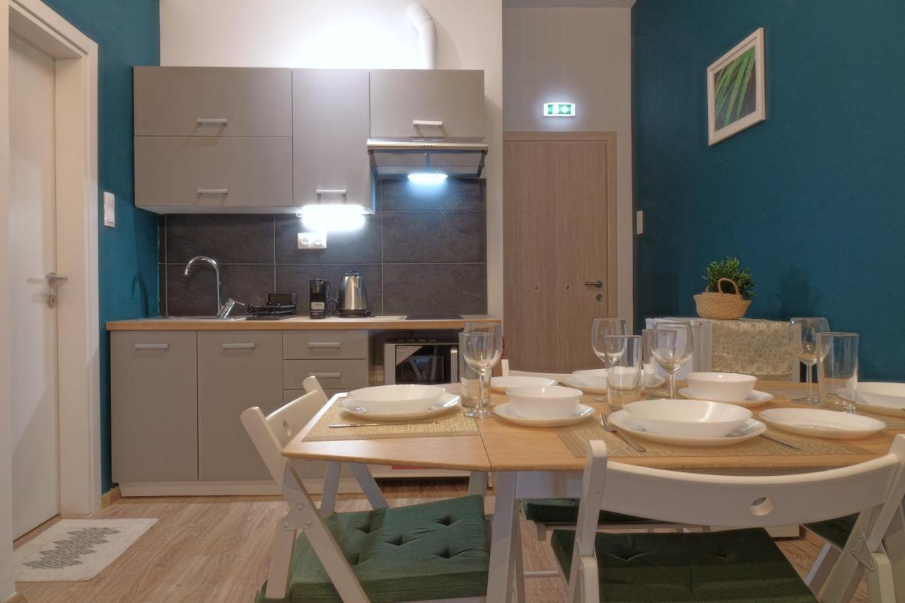 You & Me Cozy Apartments By Zain アテネ エクステリア 写真